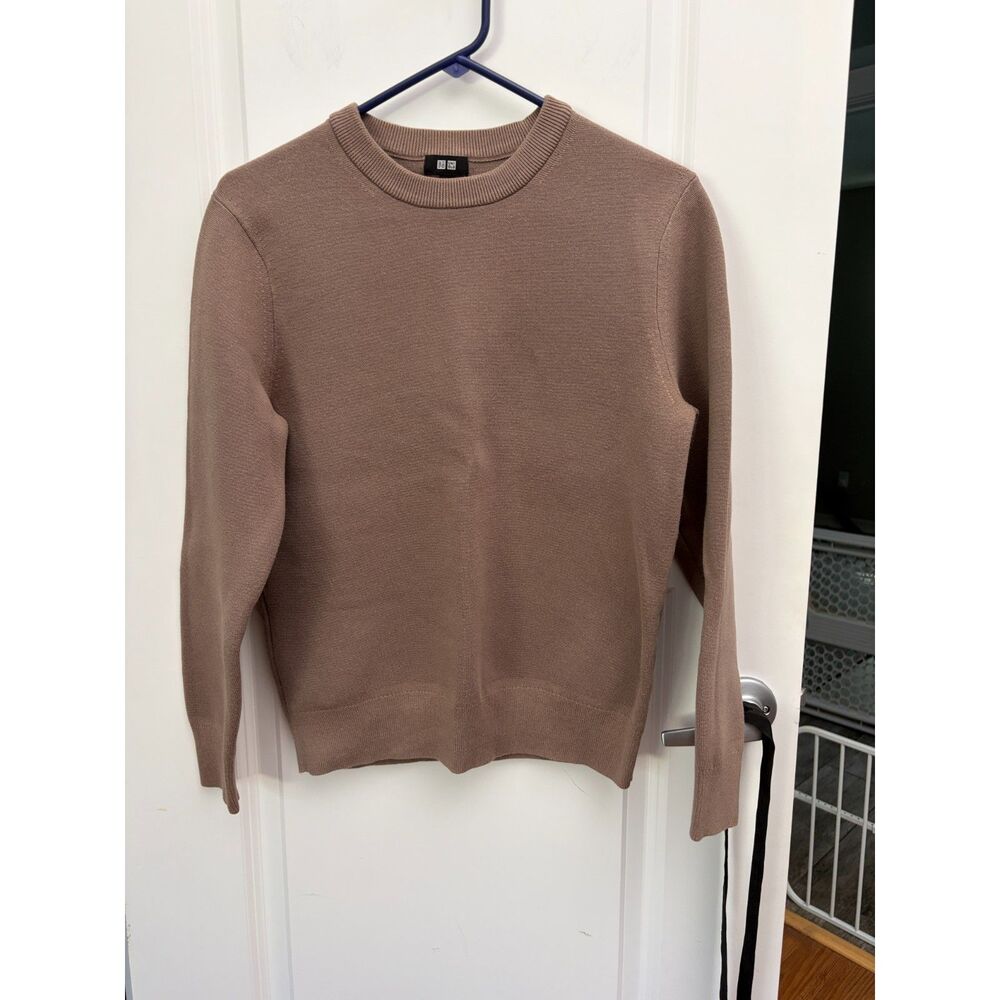 Uniqlo Washable Cotton Crewneck Sweater Taupe Brown Mens Small Capsule Wardrobe
